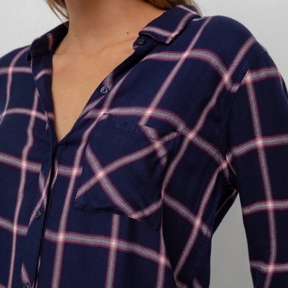 Rails Hunter Button Down in Sapphire Magenta - Picture 2 of 9